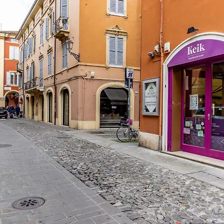 Lux-via Canalino- Pass Ztl Parking Wifi * モデナ