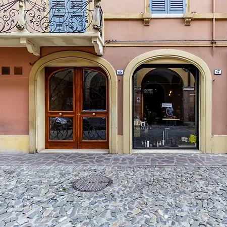 Lux-via Canalino- Pass Ztl Parking Wifi Apartment